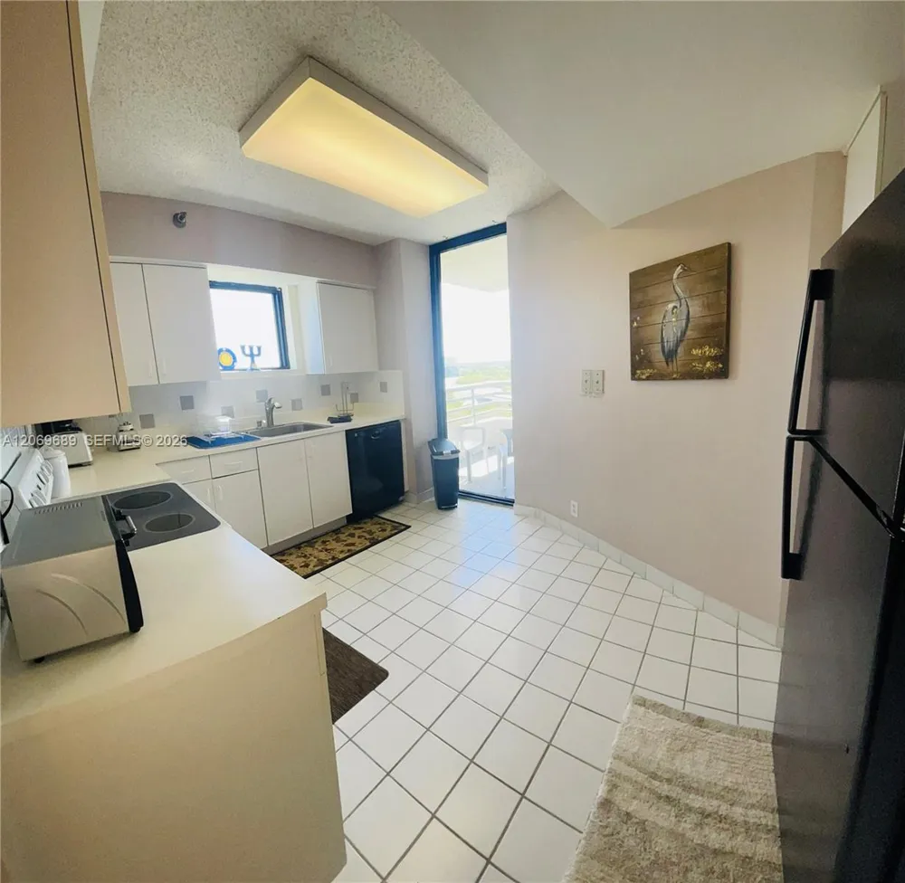 3300 NE 191st St #1101 Aventura, FL 33180