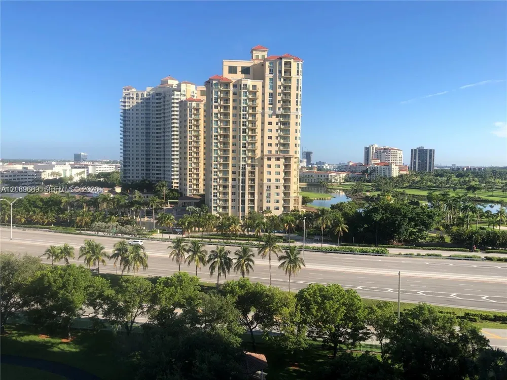 3300 NE 191st St #1101 Aventura, FL 33180