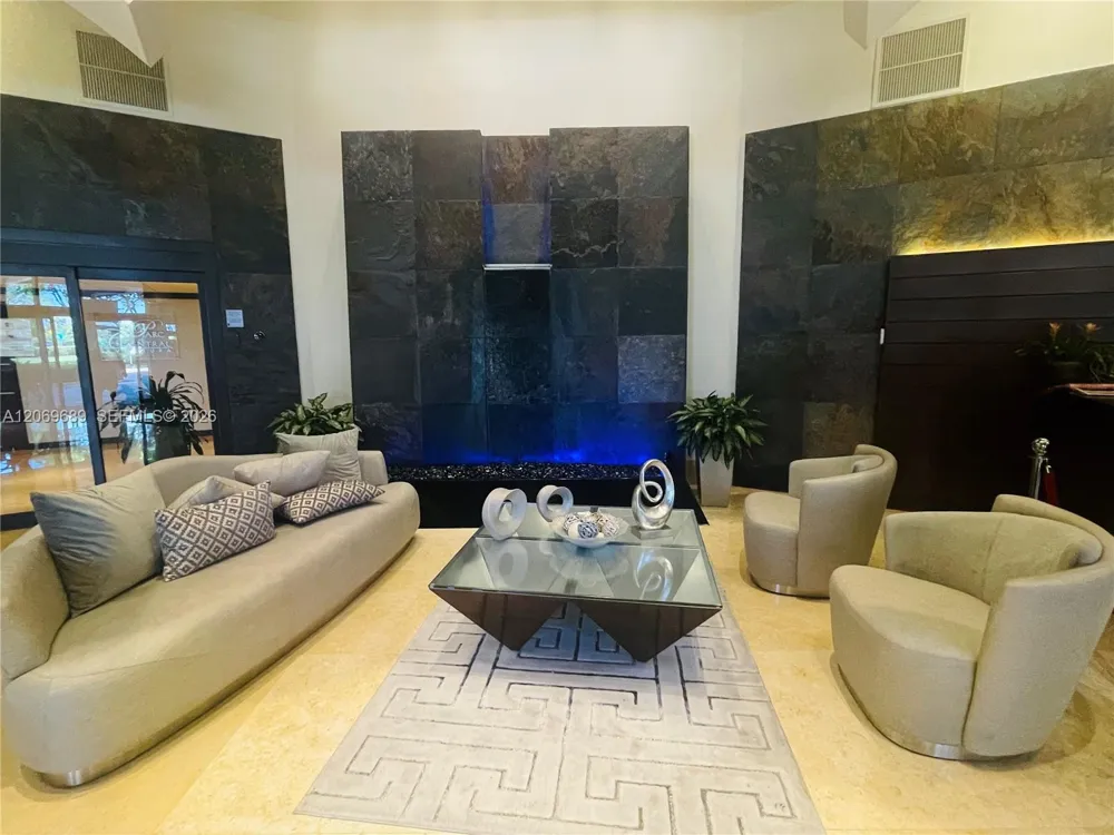 3300 NE 191st St #1101 Aventura, FL 33180