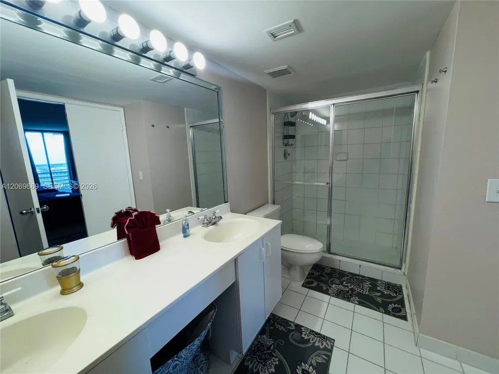 3300 NE 191st St #1101 Aventura, FL 33180