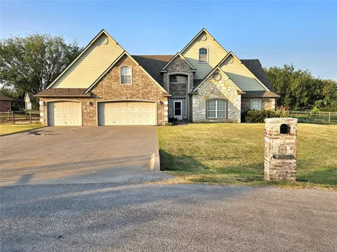 11951 168th EastPlace