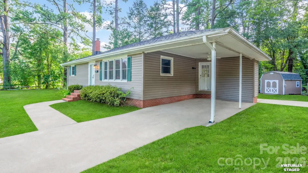 902 Dogwood Drive Gastonia, NC 28054