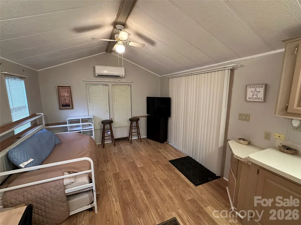 109 Hummingbird Circle New London, NC 28127