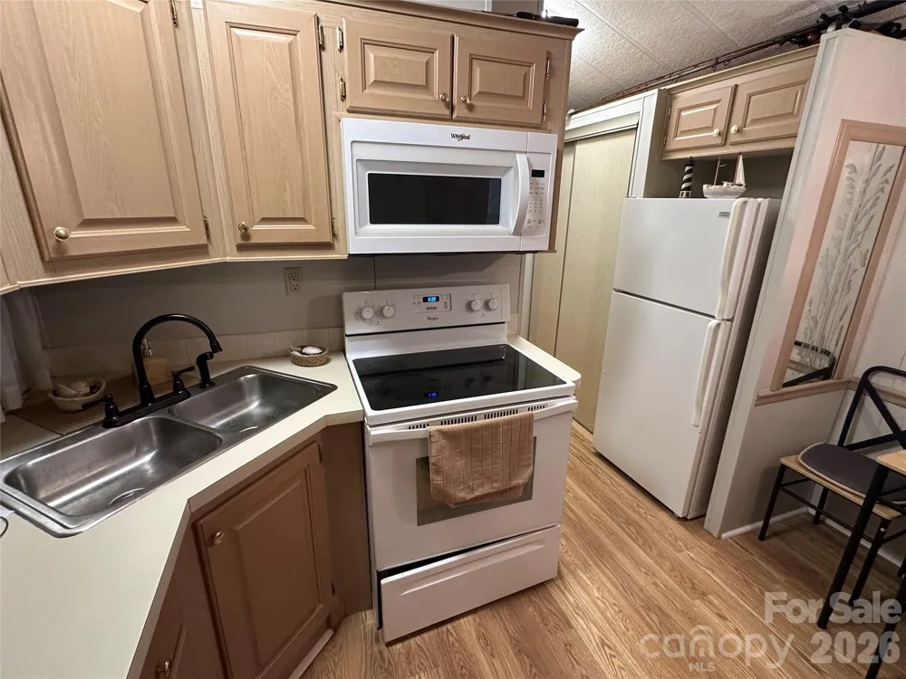 109 Hummingbird Circle New London, NC 28127
