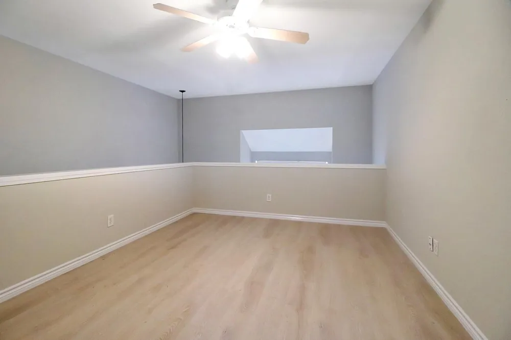 5929 Queensloch Drive #127 Houston, TX 77096