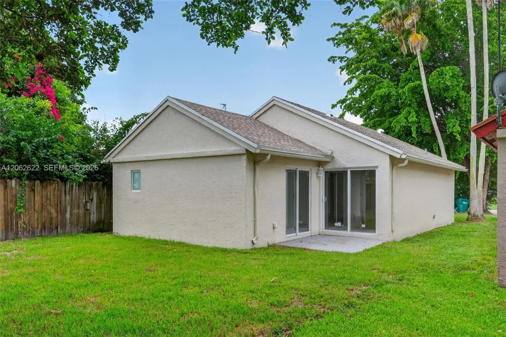 792 SW 9th St Florida City, FL 33034