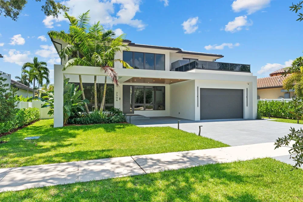 2506 NE 14TH STREET Fort Lauderdale, FL 33304