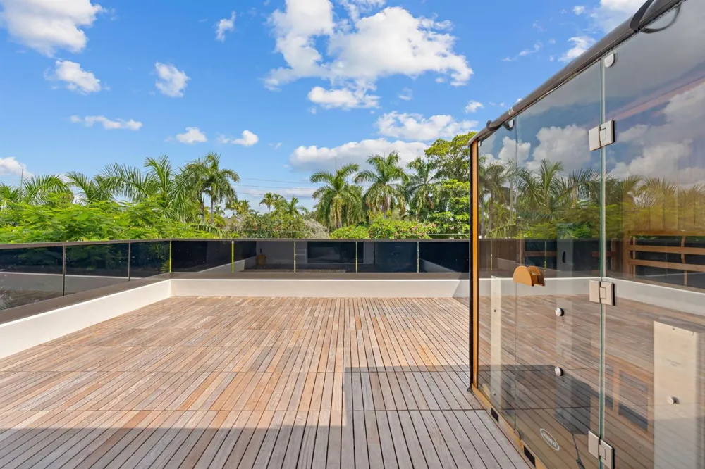 2506 NE 14TH STREET Fort Lauderdale, FL 33304