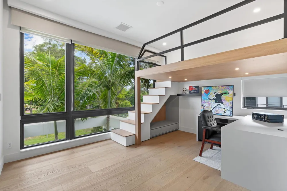 2506 NE 14TH STREET Fort Lauderdale, FL 33304