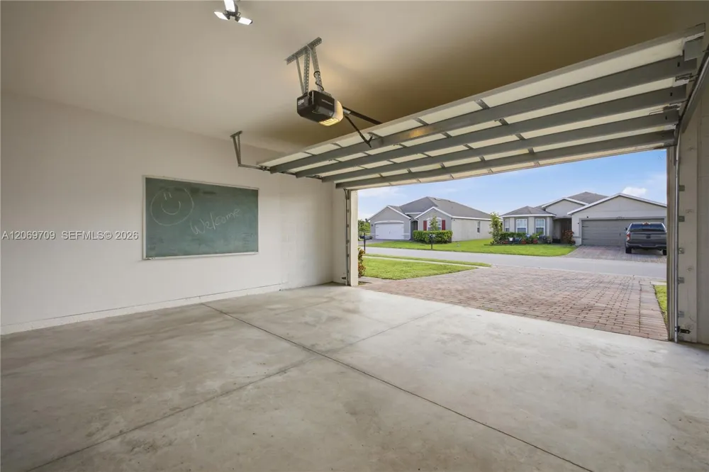 10288 silver pond LN Lehigh Acres, FL 33936