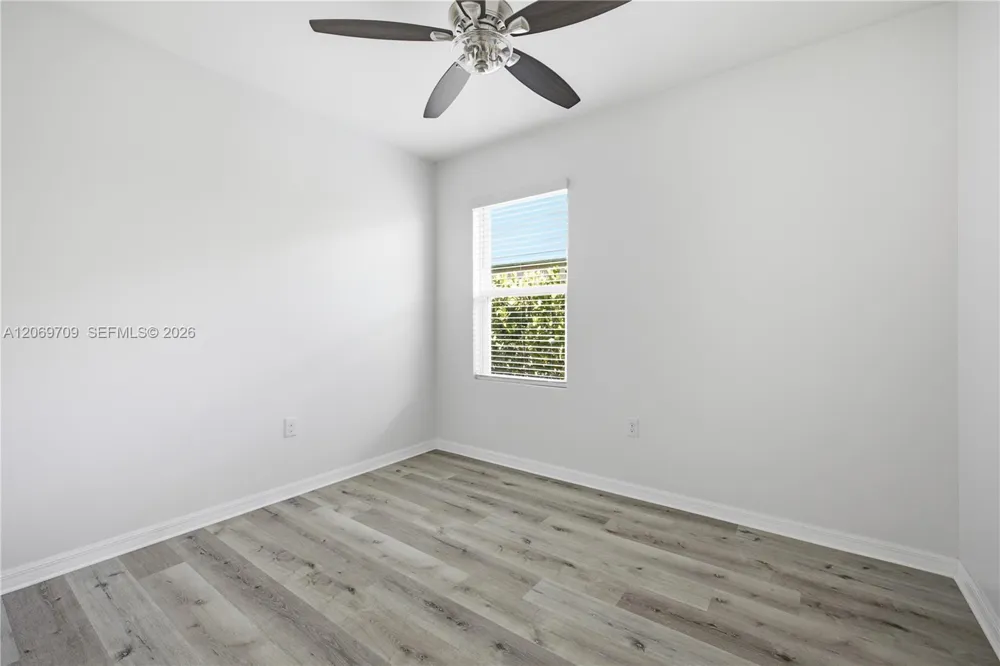 10288 silver pond LN Lehigh Acres, FL 33936