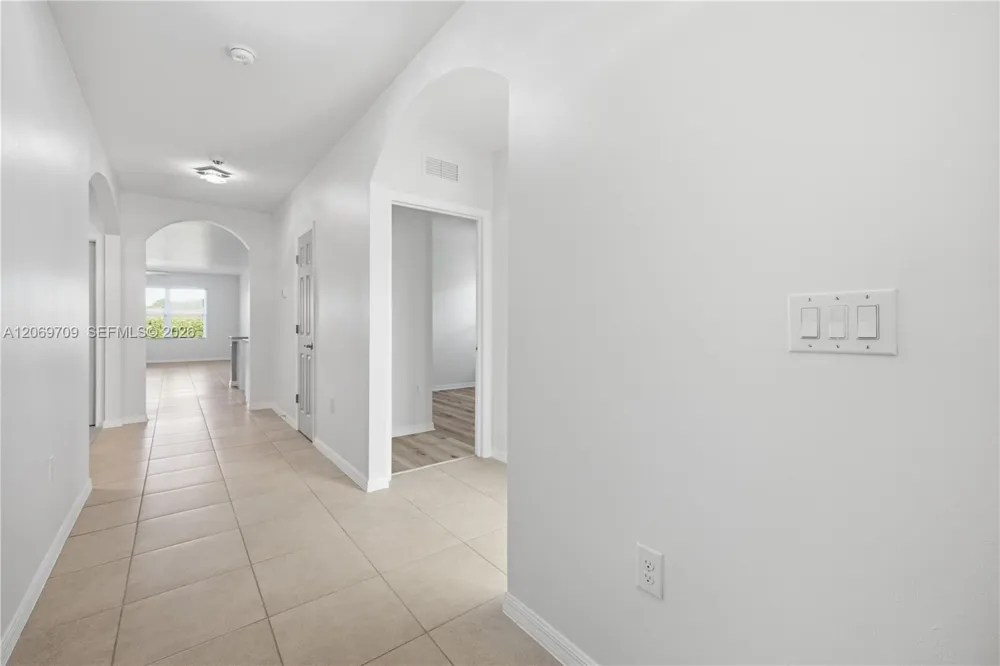 10288 silver pond LN Lehigh Acres, FL 33936