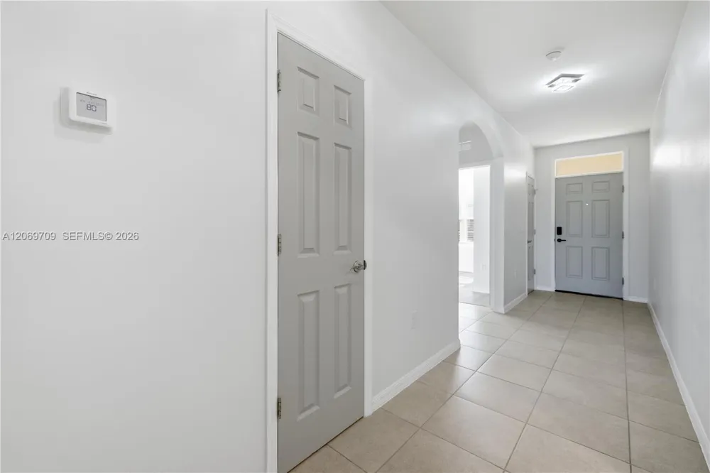 10288 silver pond LN Lehigh Acres, FL 33936