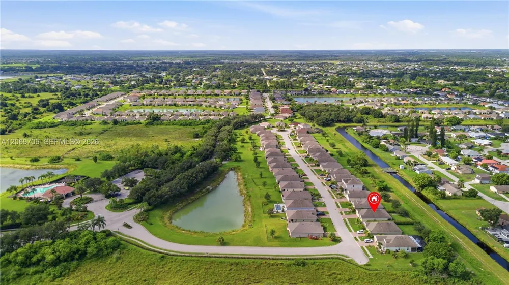 10288 silver pond LN Lehigh Acres, FL 33936