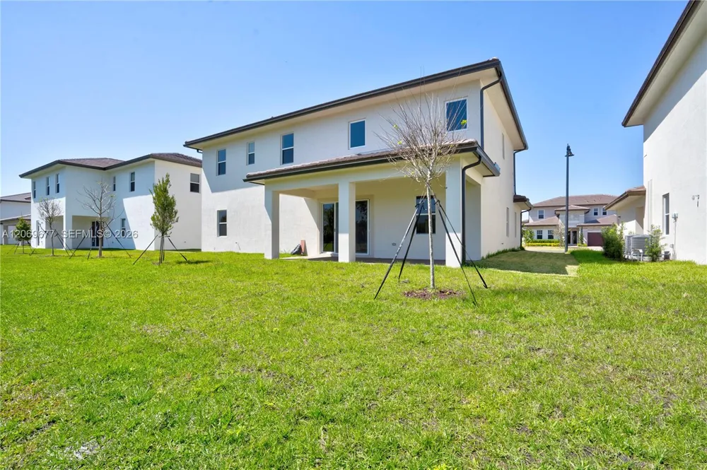 4390 SW 122nd Ter Davie, FL 33330