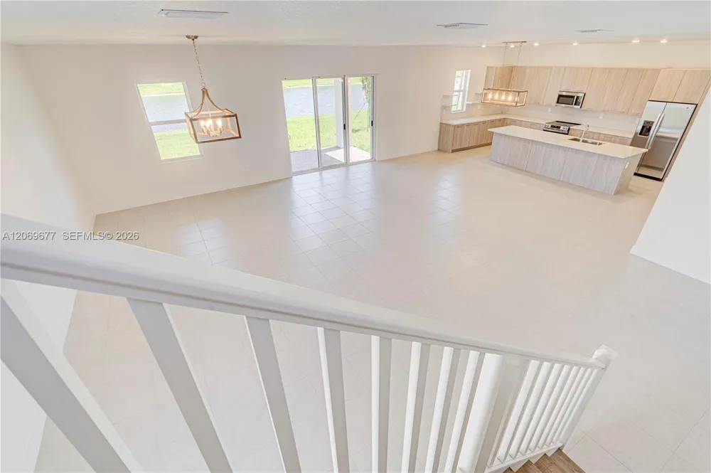 4390 SW 122nd Ter Davie, FL 33330