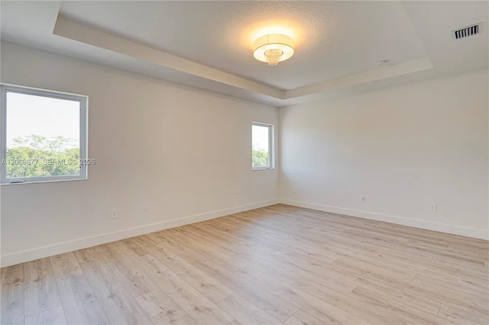 4390 SW 122nd Ter Davie, FL 33330
