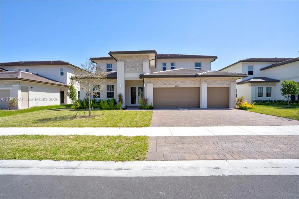 4390 SW 122nd Ter Davie, FL 33330