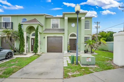 4384 PARADISE COVE COURT