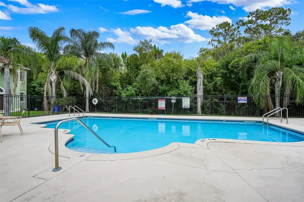 4384 PARADISE COVE COURT Kissimmee, FL 34746