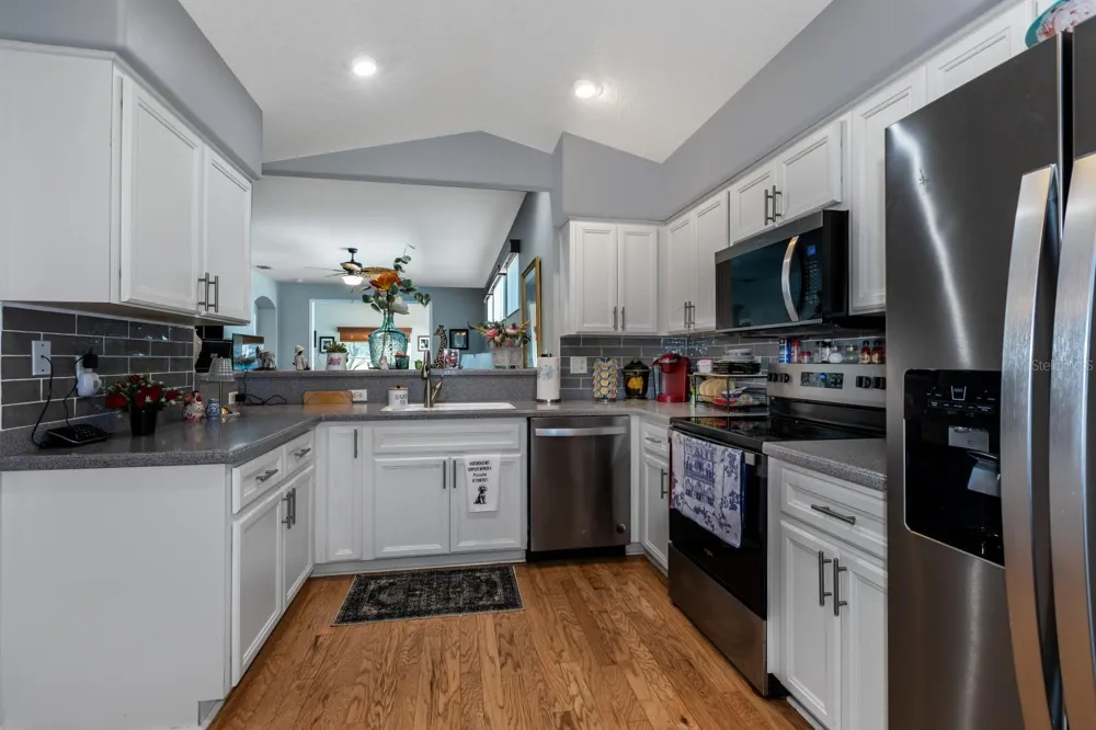 27336 PINE STRAW ROAD Leesburg, FL 34748