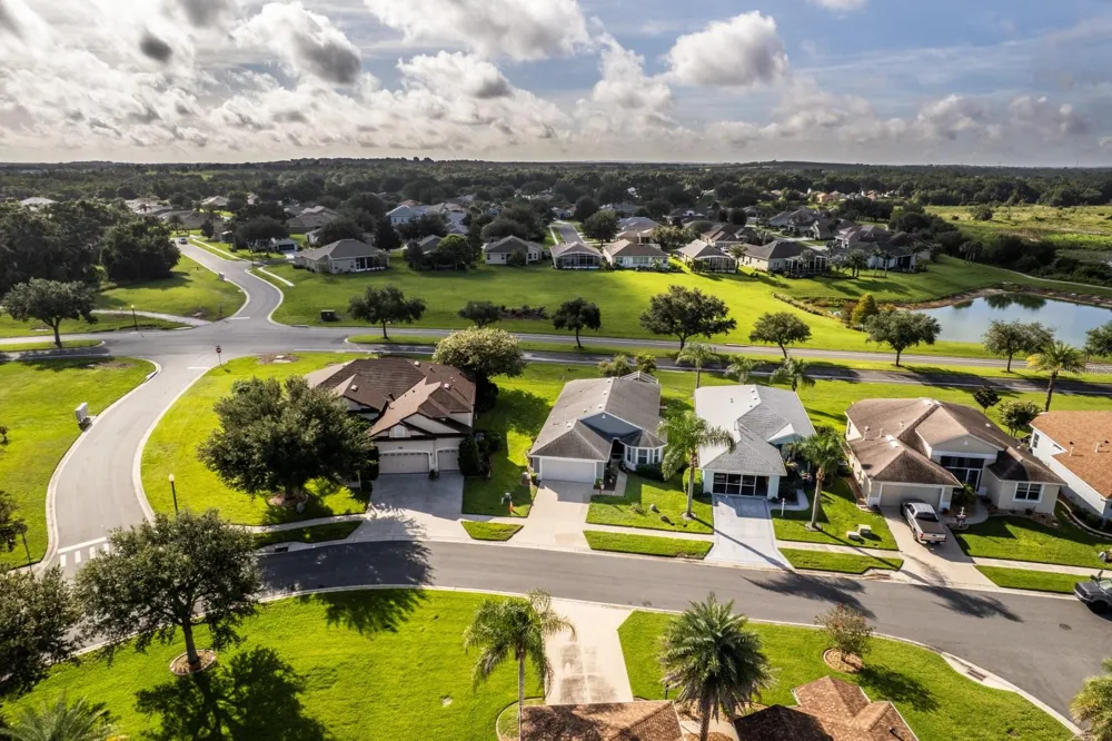 27336 PINE STRAW ROAD Leesburg, FL 34748