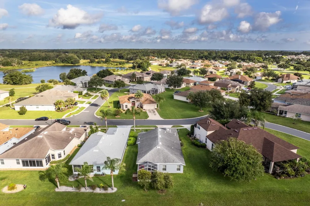 27336 PINE STRAW ROAD Leesburg, FL 34748