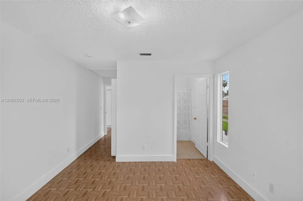 941 SW 7th Pl Florida City, FL 33034