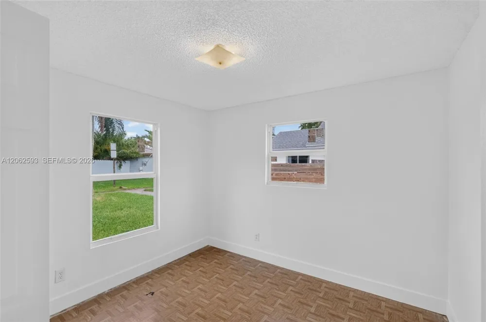941 SW 7th Pl Florida City, FL 33034