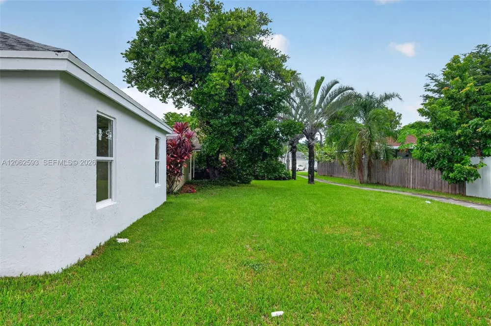 941 SW 7th Pl Florida City, FL 33034