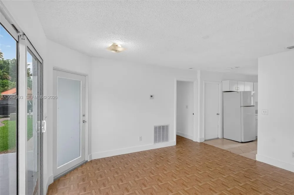941 SW 7th Pl Florida City, FL 33034