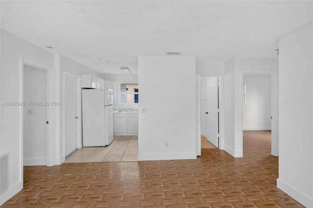 941 SW 7th Pl Florida City, FL 33034