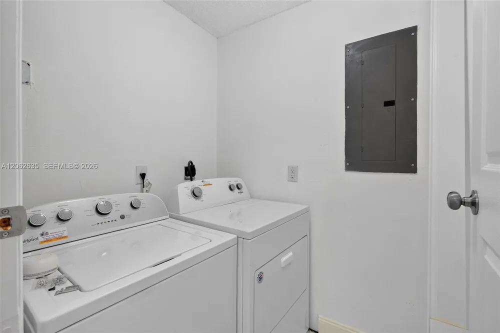 744 SW 9th St Florida City, FL 33034