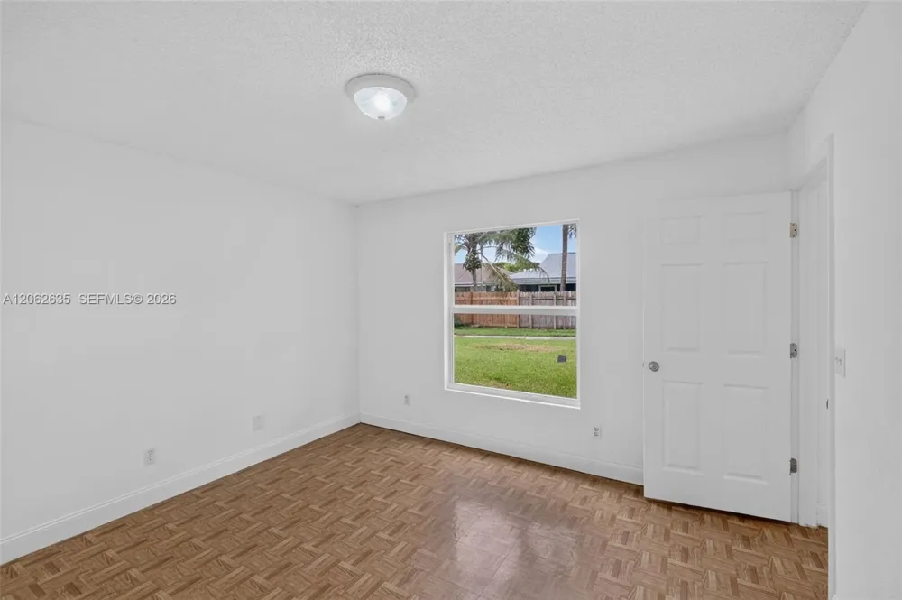 744 SW 9th St Florida City, FL 33034
