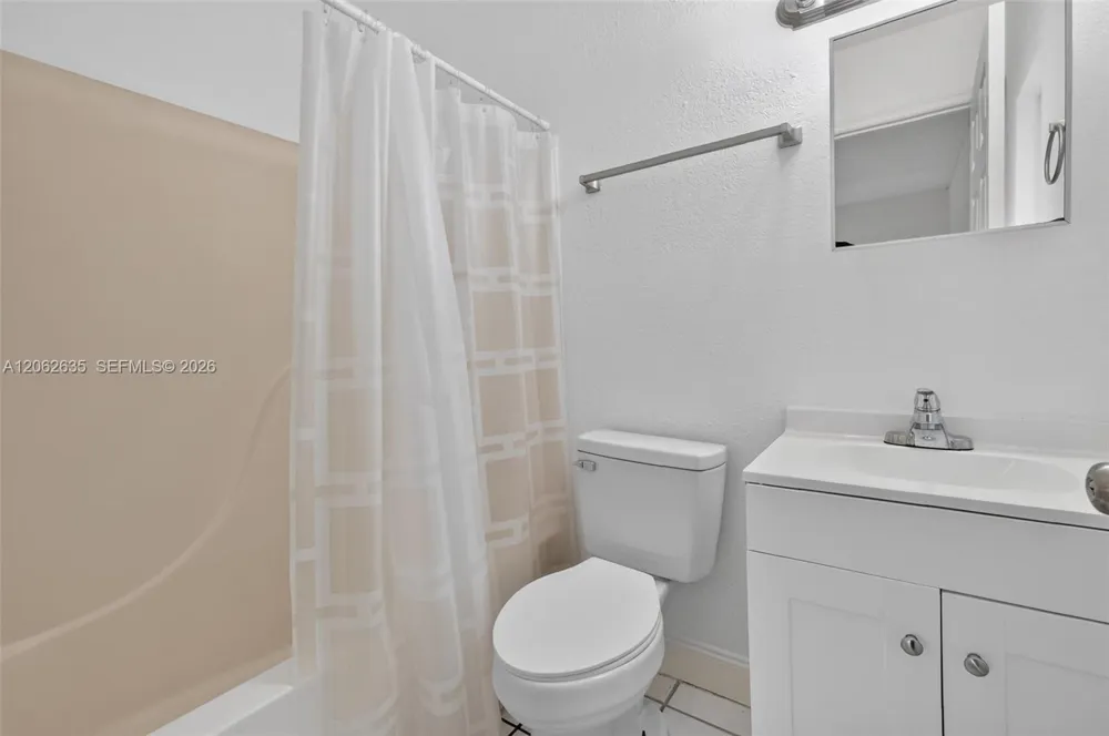 744 SW 9th St Florida City, FL 33034