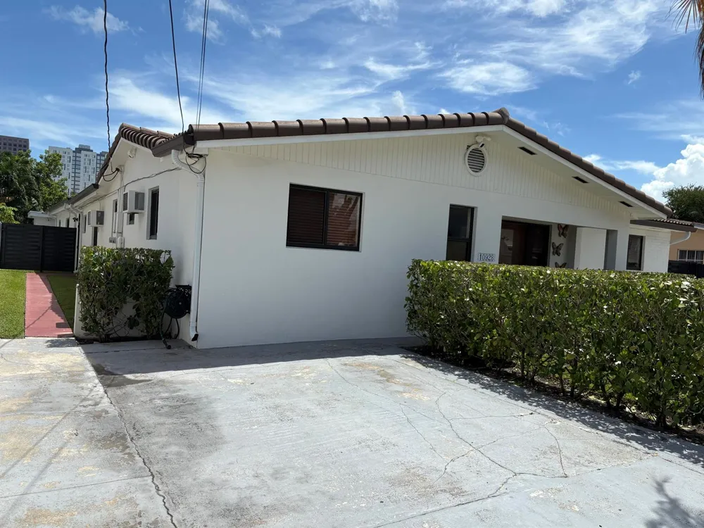 10928 SW 2nd Street Miami, FL 33174