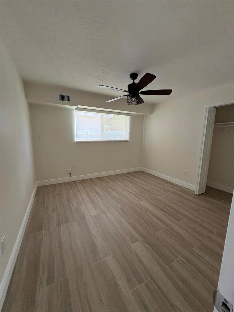 10928 SW 2nd Street Miami, FL 33174