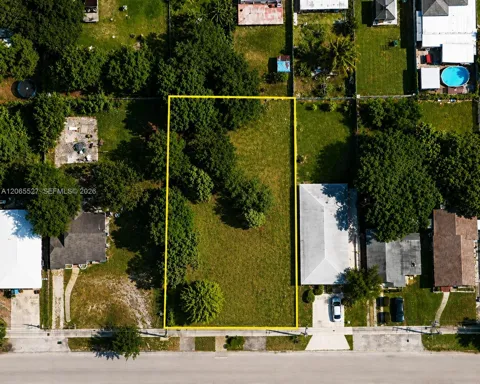 3143 NW 52nd St