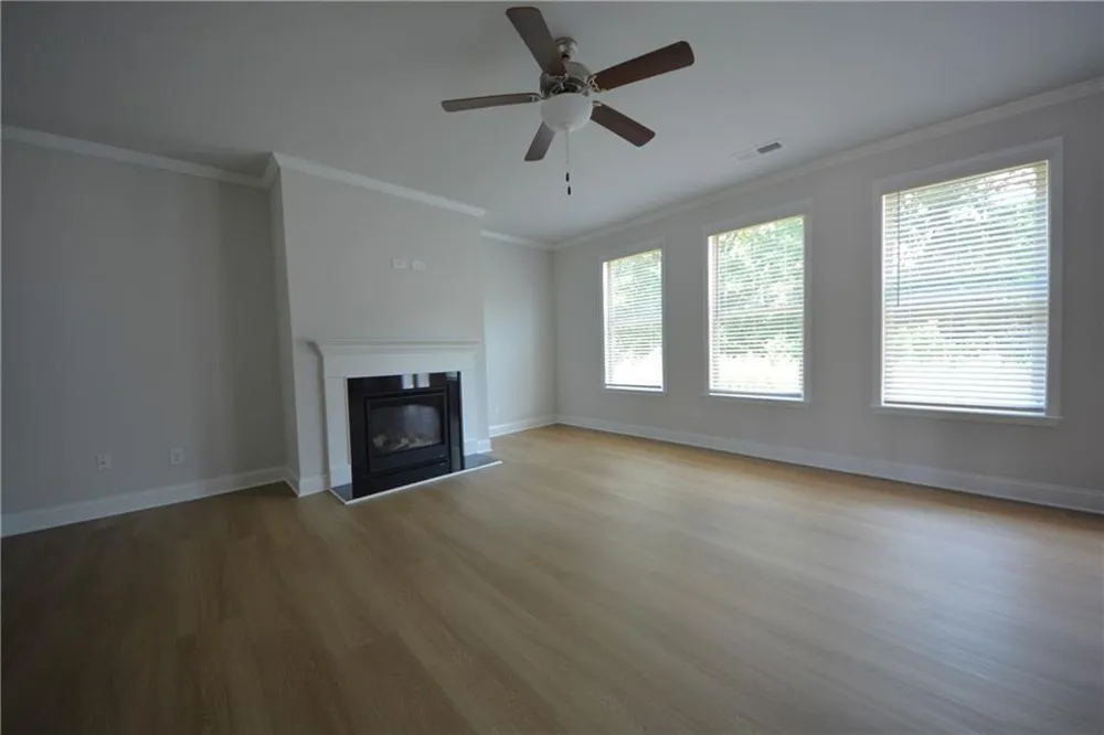 547 Hellen Valley Drive Braselton, GA 30517