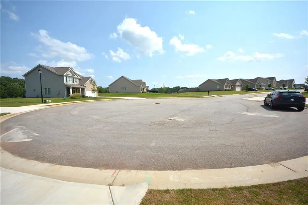 547 Hellen Valley Drive Braselton, GA 30517