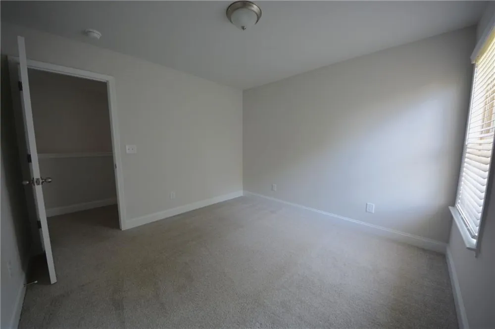547 Hellen Valley Drive Braselton, GA 30517