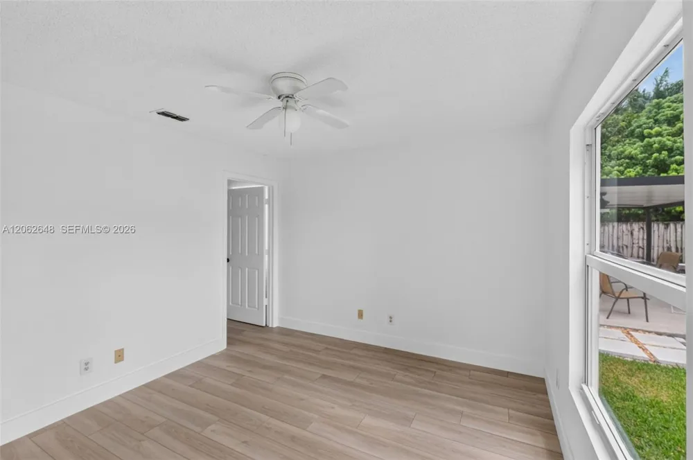 731 SW 10th St Florida City, FL 33034