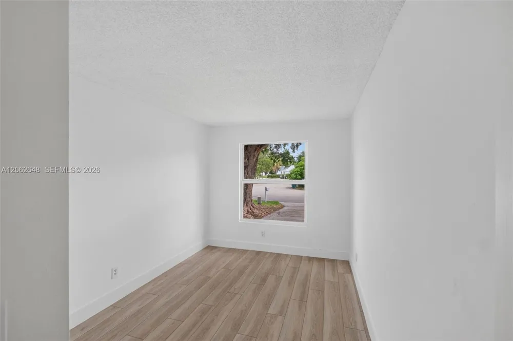 731 SW 10th St Florida City, FL 33034
