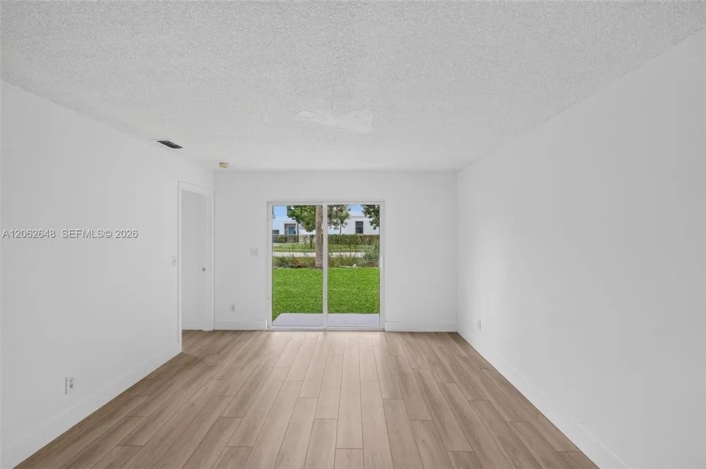 731 SW 10th St Florida City, FL 33034