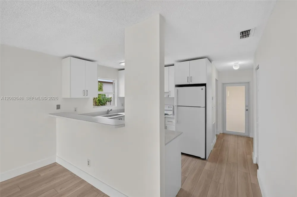 731 SW 10th St Florida City, FL 33034