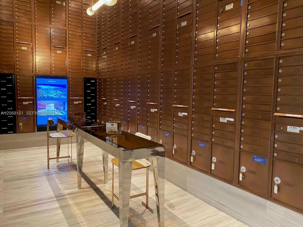2000 Metropica Way #308 Sunrise, FL 33323