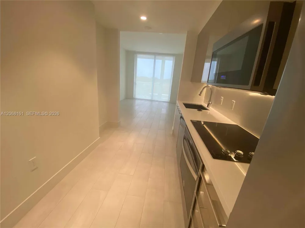 2000 Metropica Way #308 Sunrise, FL 33323