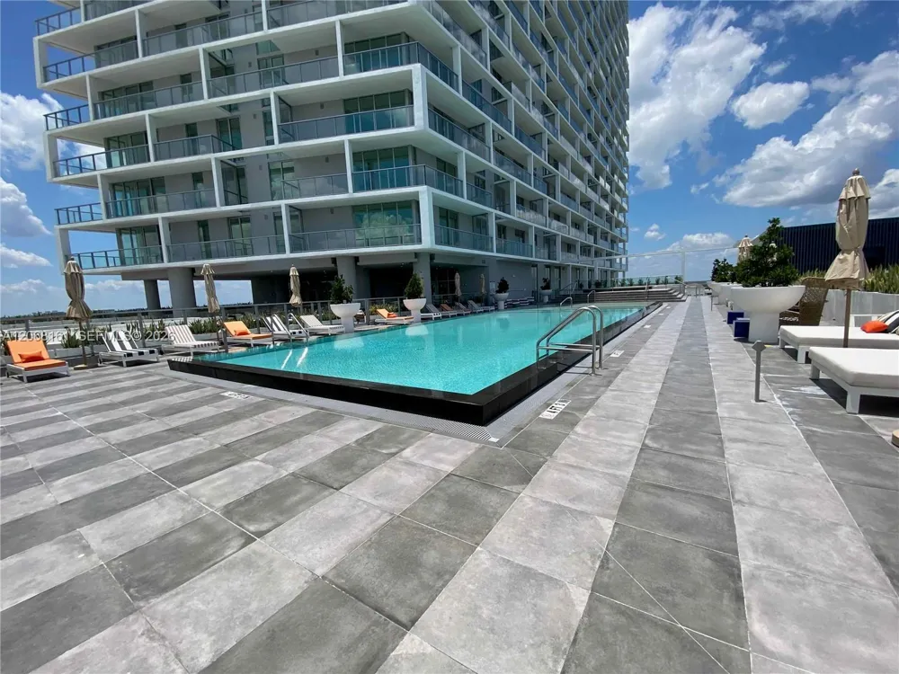 2000 Metropica Way #308 Sunrise, FL 33323