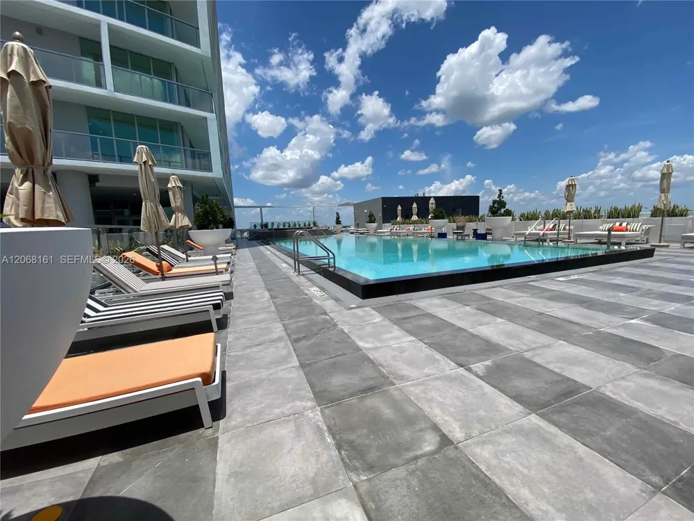 2000 Metropica Way #308 Sunrise, FL 33323