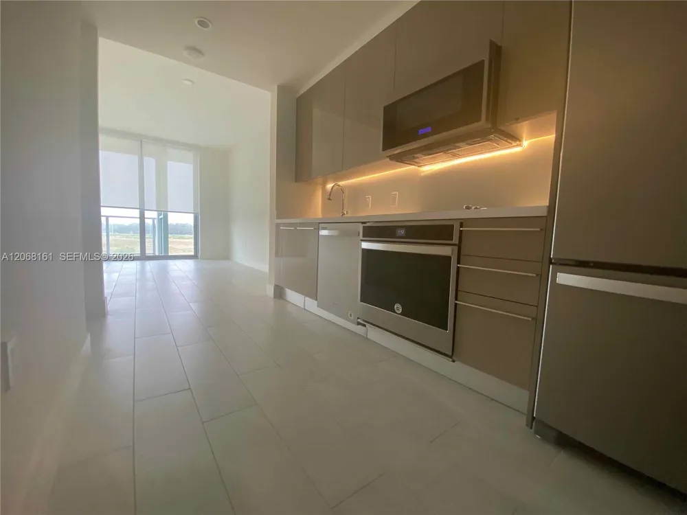2000 Metropica Way #308 Sunrise, FL 33323